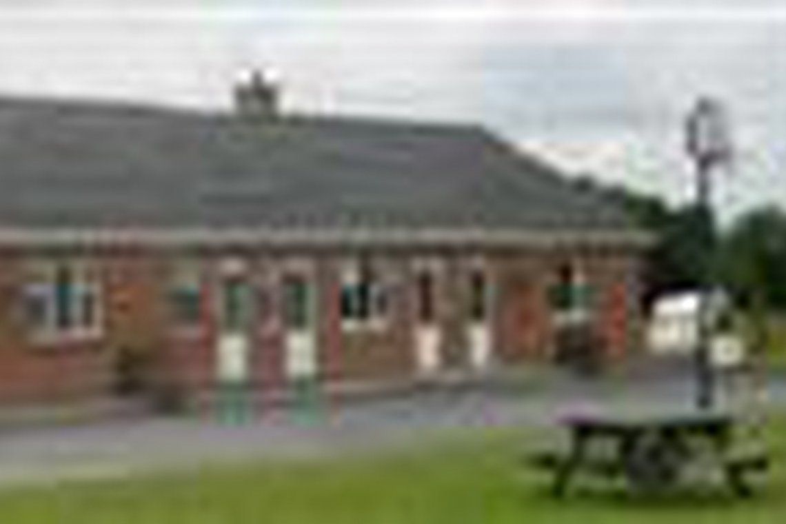 Forest Farm Caravan Camping Park Freeontour