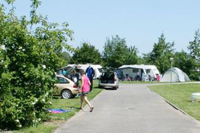 Minicamping en Wijnhoeve "De Kleine Schorre"