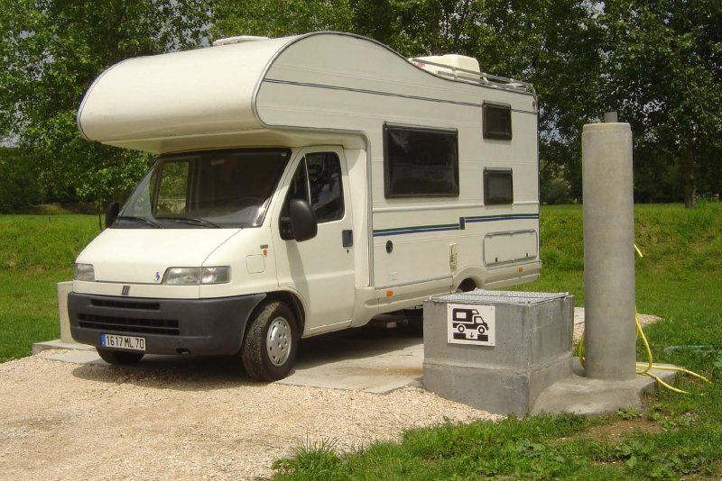 Camping Municipal La Louve