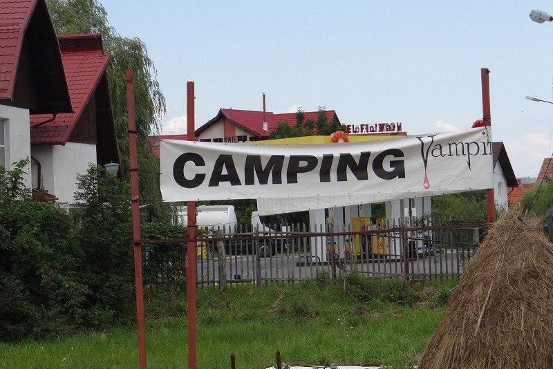 Vampire Camping Bran