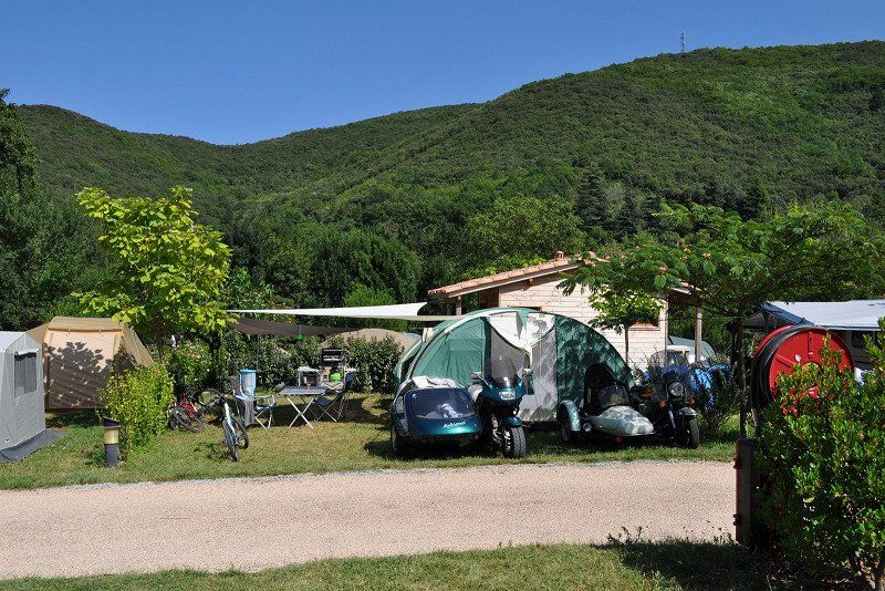 Camping Les Cerisiers du Jaur