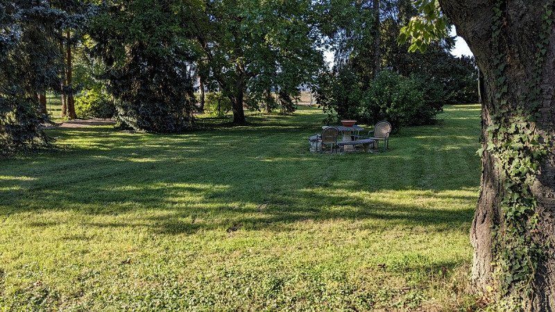 Privatstellplatz Entspanntes Camping im Garten in Endingen am Kaiserstuhl