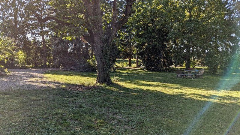 Privatstellplatz Entspanntes Camping im Garten in Endingen am Kaiserstuhl