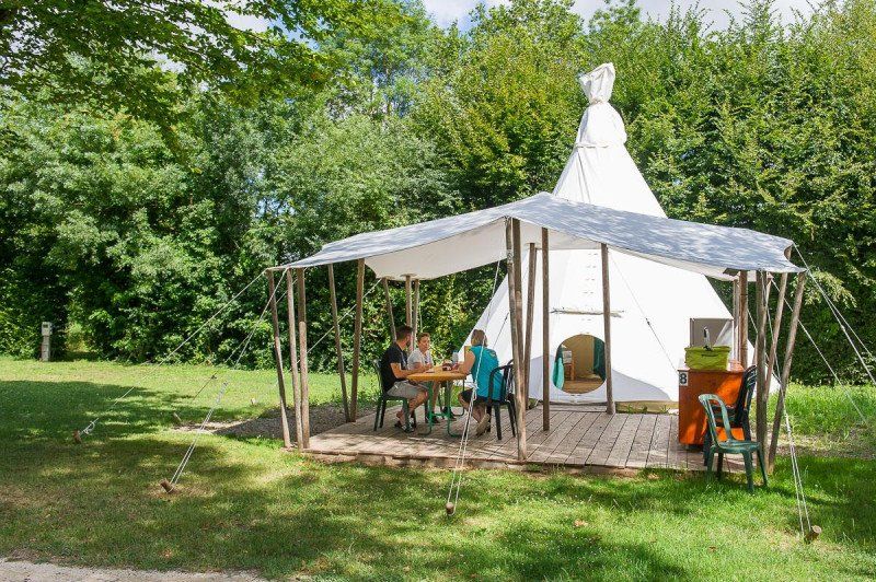 Camping et Base de loisirs La Plaine Tonique