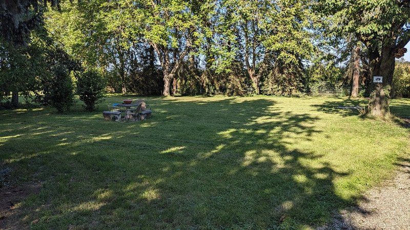 Privatstellplatz Entspanntes Camping im Garten in Endingen am Kaiserstuhl