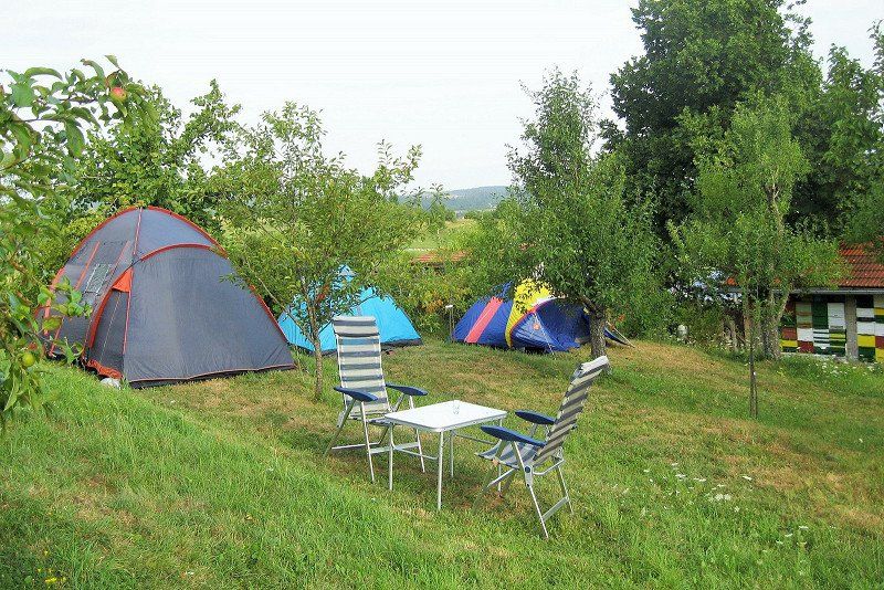 Camping Na Meji