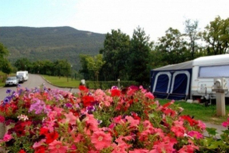 Camping Gavín S.L.   1ª categoria