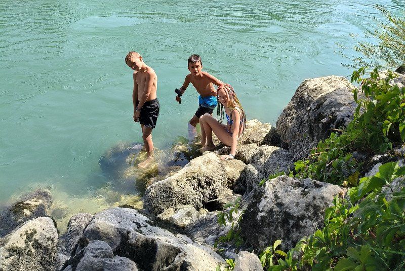 Camping Les Plages de l'Ain