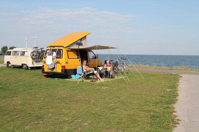 Camping en Jachthaven Uitdam