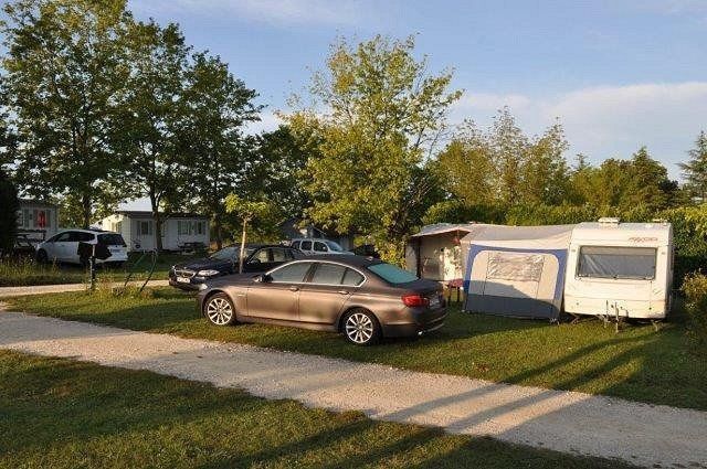 Camping Brantôme Far Ouest