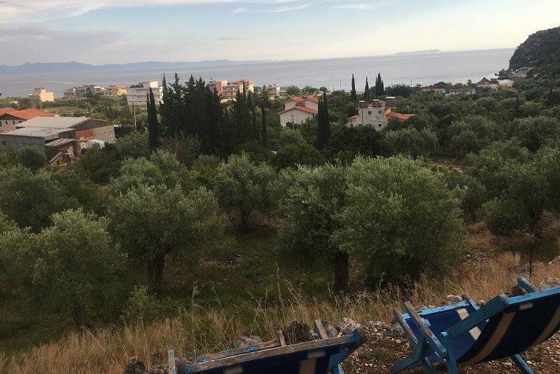 Kamping Himara