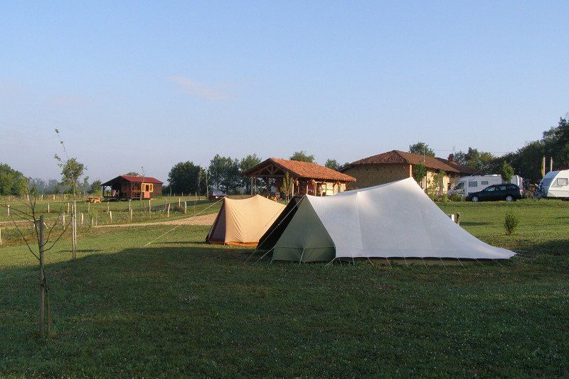 Camping Aire Naturelle TerreFerme