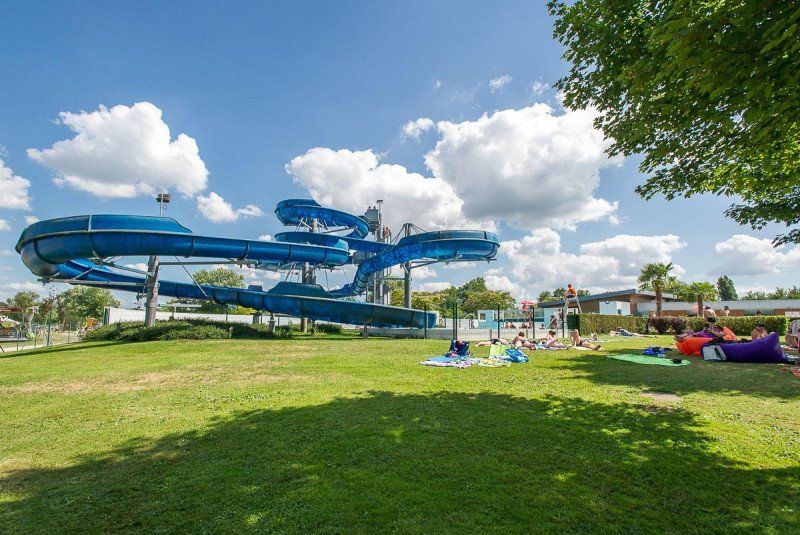 Camping et Base de loisirs La Plaine Tonique