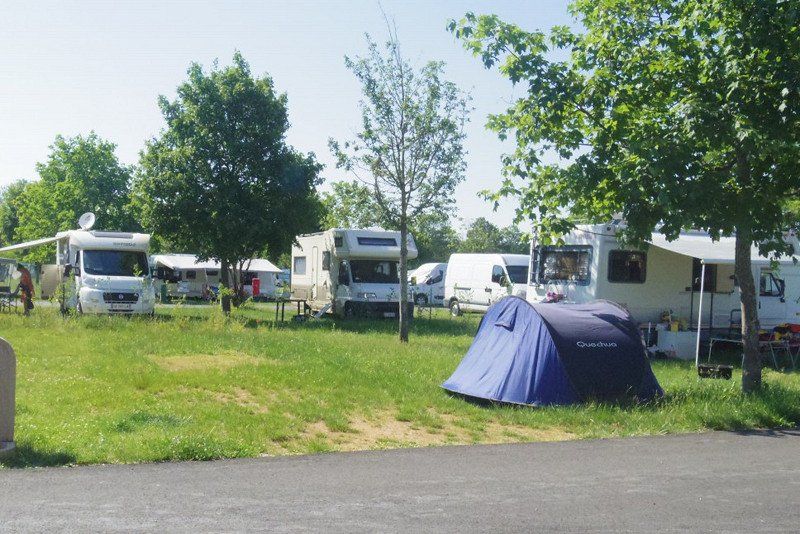 Camping Claire Riviere