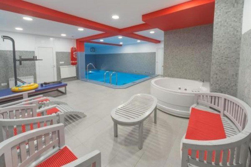 Parking hotel Piramida