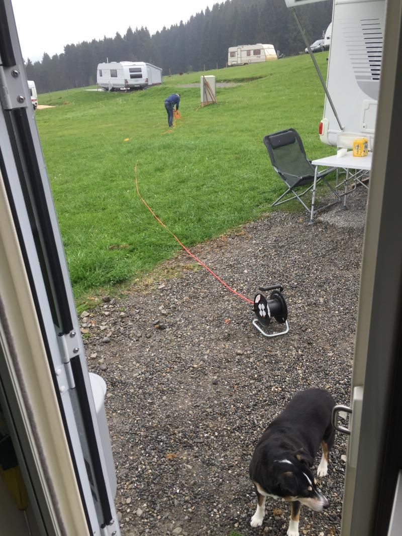 eletrisch einrichten braucht viel Kabel...