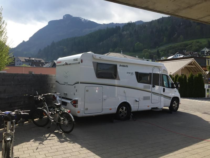 Pixxel auf Stellatz Azmoos