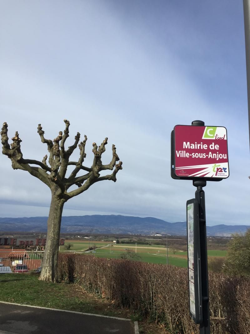 Ville sous Anjou