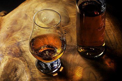 Glencairn-Glas Whisky-Tasting Schottland 