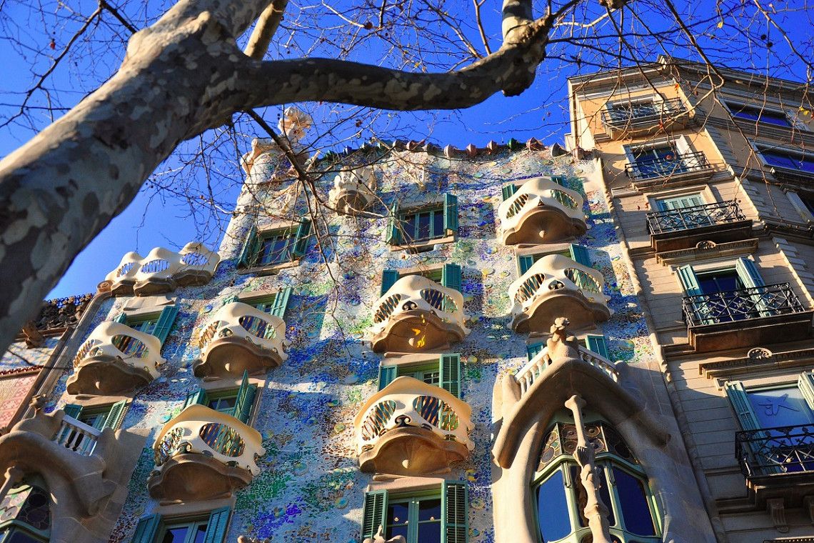 The façade of Casa Batlló in Barcelona