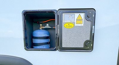 2,75-kg-Gasflasche von Campinggaz im Dethleffs Globebus Performance T46
