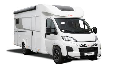 LMC Wohnmobil Tracer von aussen und freigestellt