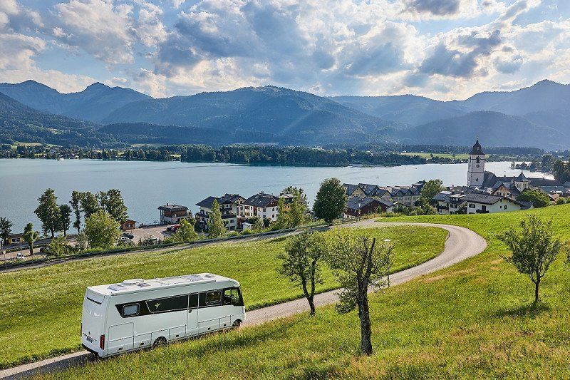 Auf einen Blick: Mit Wohnwagen und Wohnmobil in Österreich