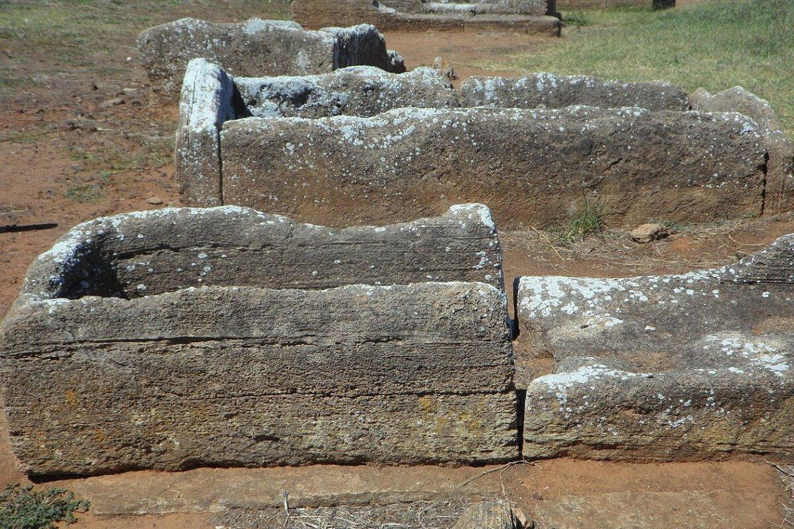 Sarkophaggräber der Etrusker bei Polulonia