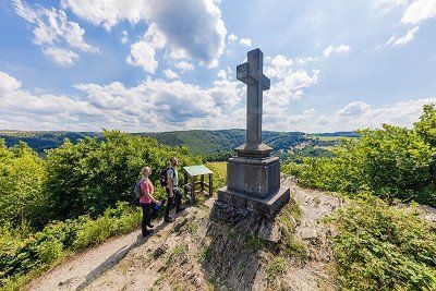 Wanderer am Eifel-Blick Schöne Aussicht 