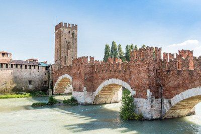 Castelvecchio bridge in Verona