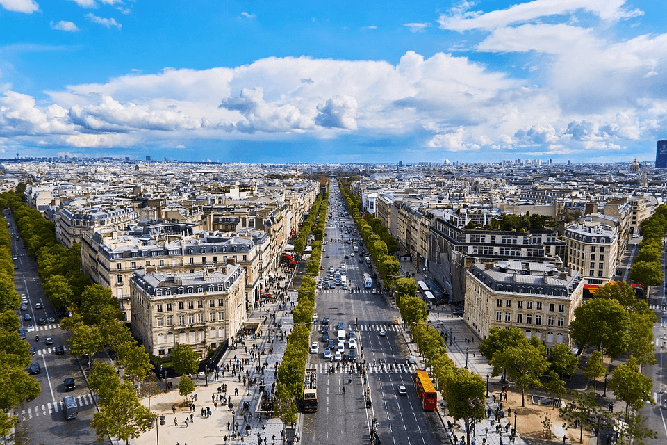De Champs-Elysees De Champs-Elysees