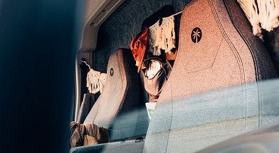 Trennwand mit Filz im Fahrerhaus des Sunlight Campervans Cliff 540V Vanlife