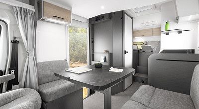 Wohnbereich im Etrusco Wohnmobil Base T 6.9 SBC 