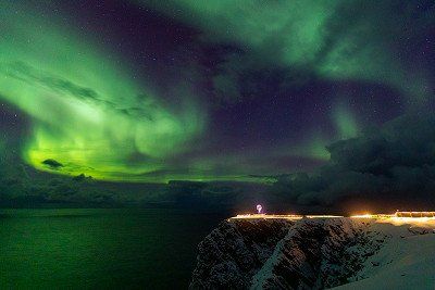 Aurora Borealis ueber dem Nordkap