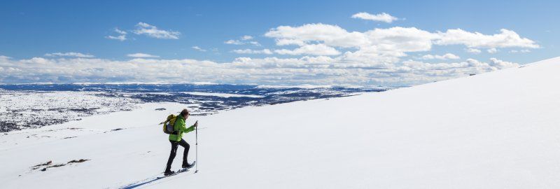 Wintercamping in Norwegen: Wintersport im Hallingdal