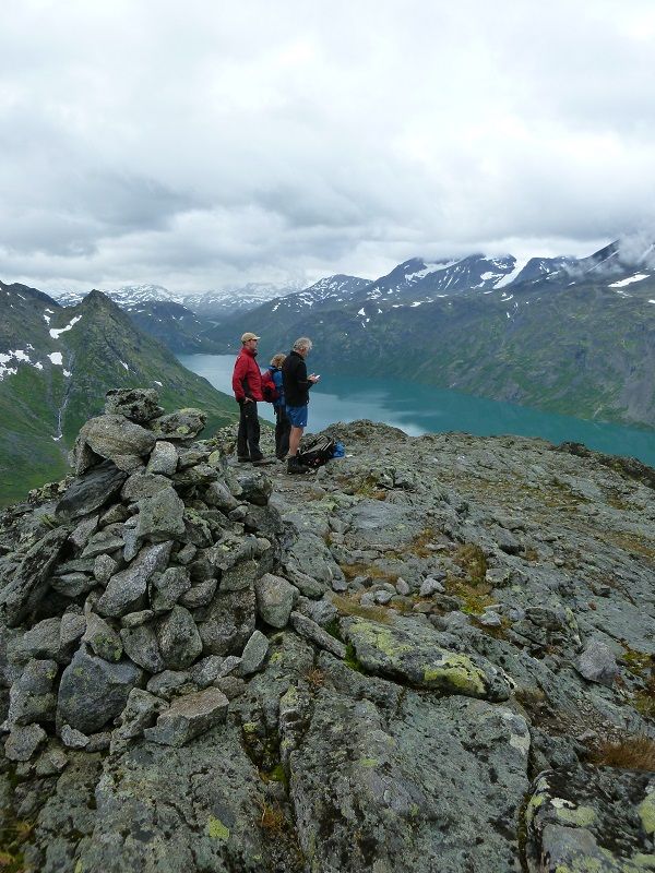 Hike Knutshoe Norway Jotunheimen