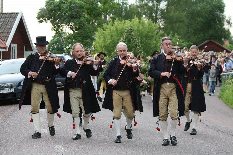 Celebrate midsummer in Dalarna