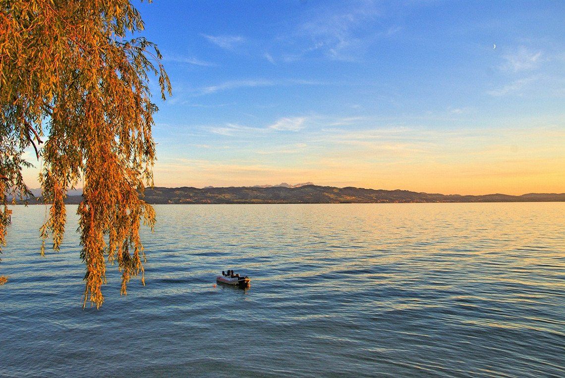 Autumn pleasure tour on Lake Constance