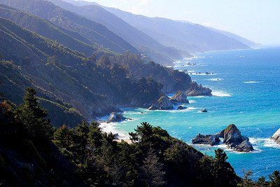 Blick auf die Kueste Big Sur, Kalifornien 