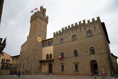 Aussenfassade Palazzo dei Priori in Arezzo