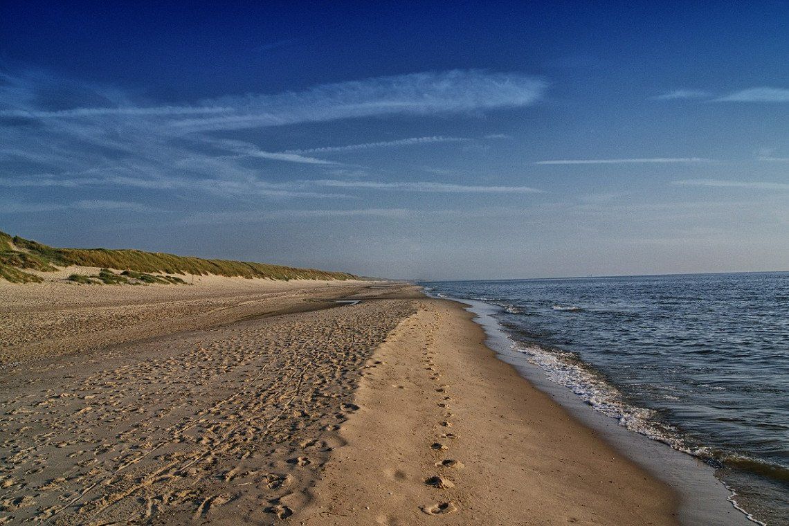 Einsamer Strand in Nordholland bei Callantsoog