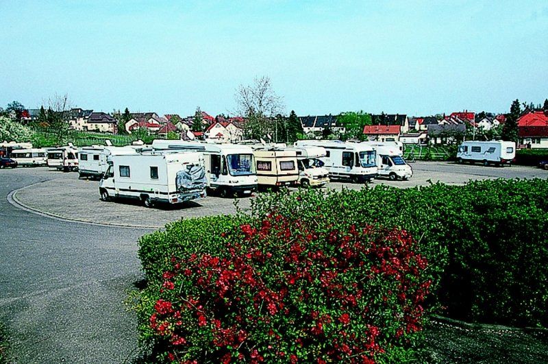 Stellplatz Kirchberg-Parkplatz
