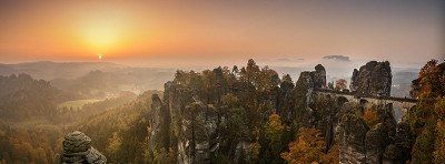 Saechsische Schweiz Sonnenuntergang Bastei Elbsandsteingebirge