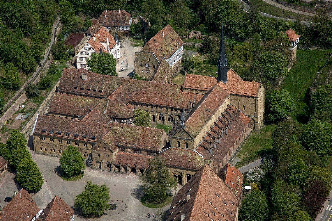 Kloster Maulbronn aus der Vogelperspektive