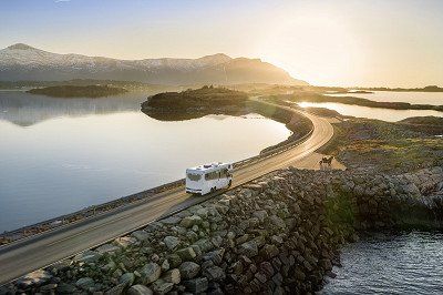 Jetzt Details zum Familien-Alkoven bei Dethleffs ansehen