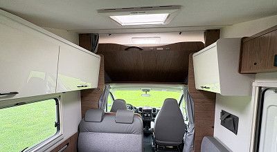 hochgeklapptes Alkovenbett im Corigon A 70 D 