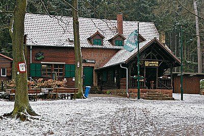Landauer Hütte in der Pfalz im Winter