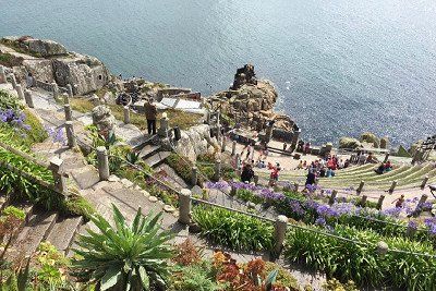 Blick von oben auf das Minack Theater