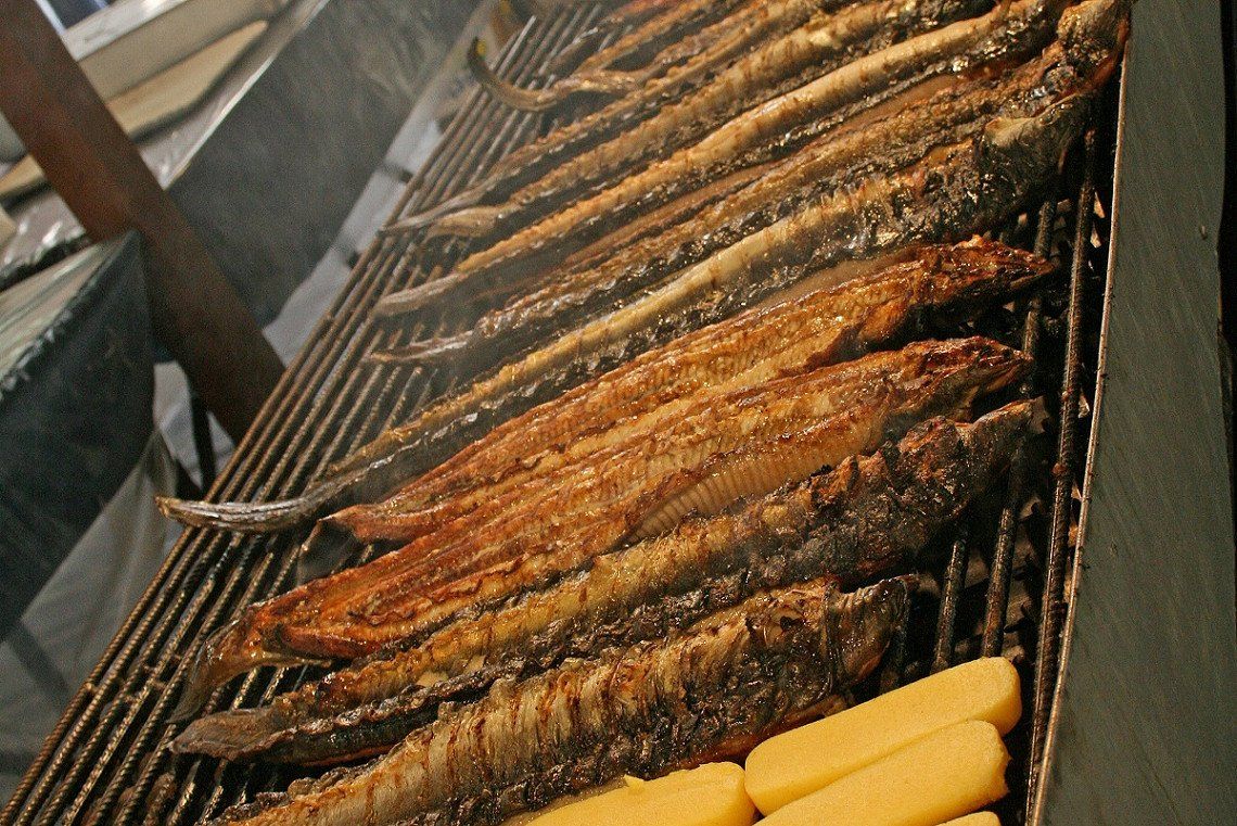 Gegrillter Aal auf dem Aalfest in Comacchio