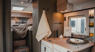 Kuechenzeile im Hymer Wohnmobil GT-S